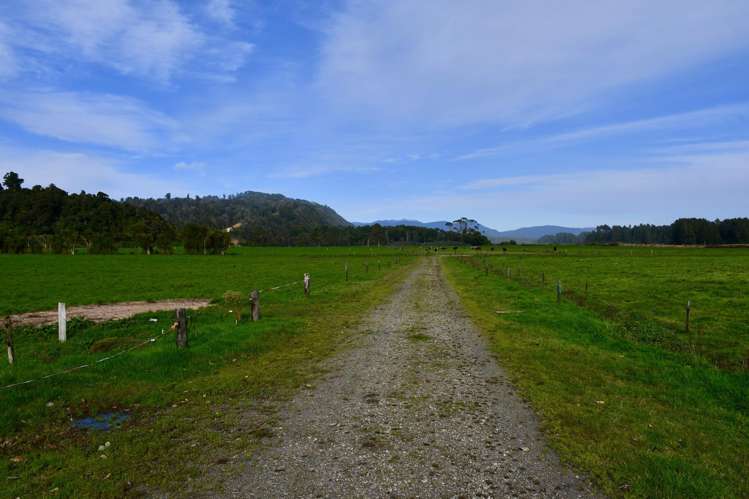 106 Granite Creek Road Karamea_9