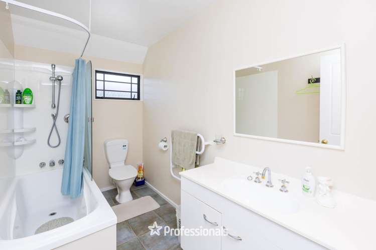 22 Carlow Grove Birchville_15