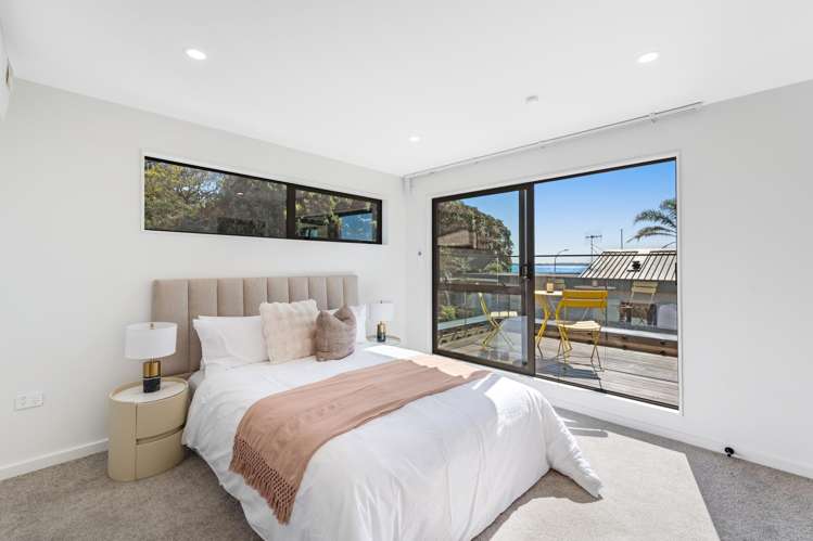 1 The Esplanade Eastern Beach_15