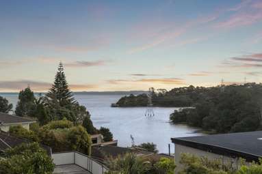 2 Francis Curtis Avenue_4