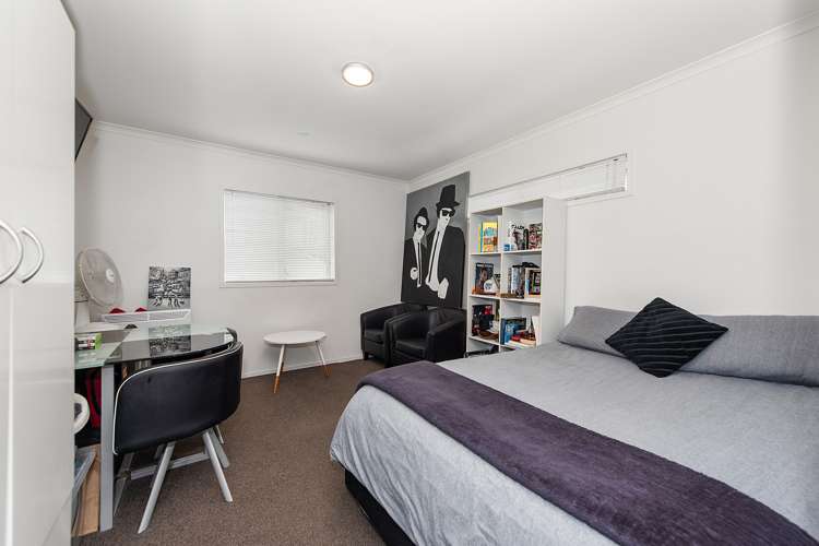 2/28 Hunter Street Hamilton Lake_7