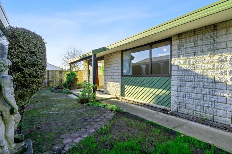 1/260 Lincoln Road Addington_13