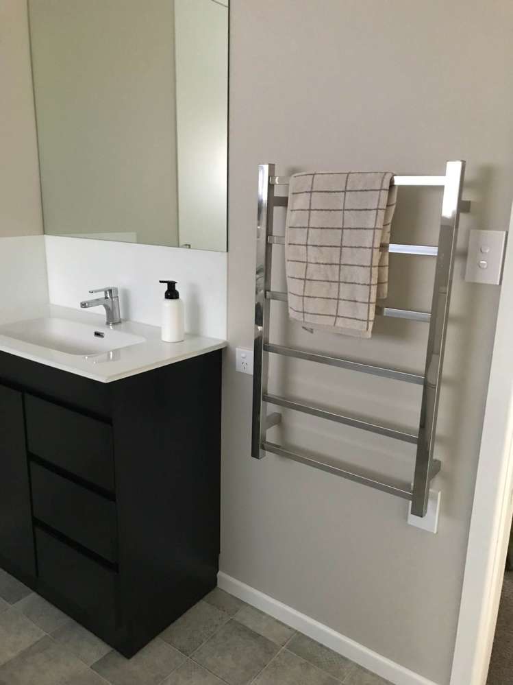 77 Churchill Road Cockle Bay_14