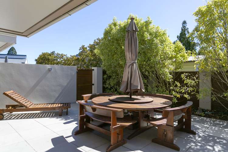 12/88 Lake Terrace Taupo_20