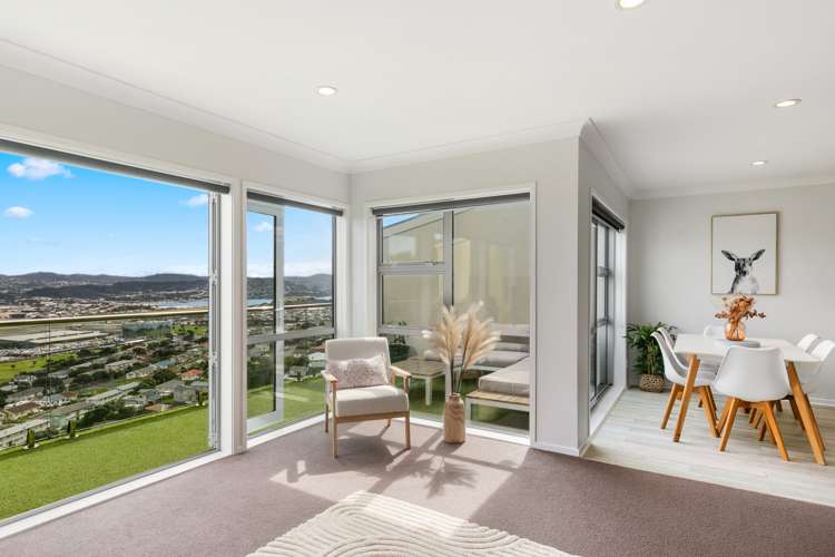 15 Birkhall Grove Strathmore Park_5