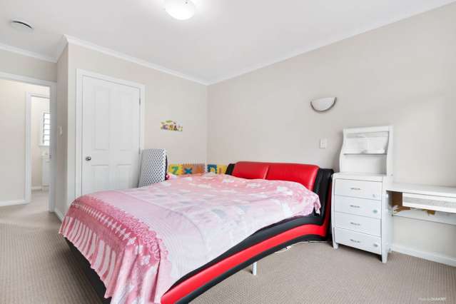 1/1 Willow Way Sunnyhills_3