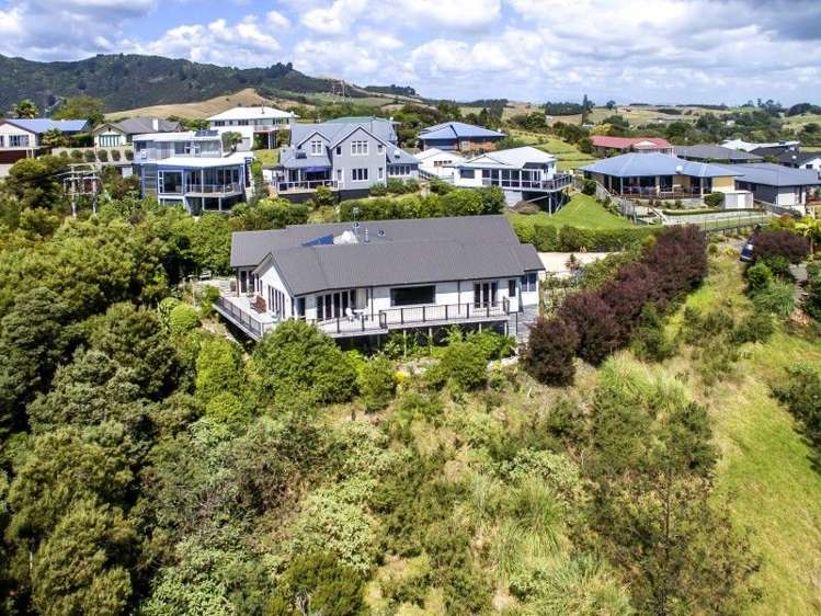 102 Alexander Close Thames_26