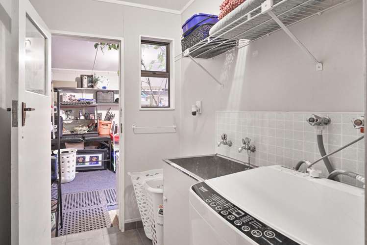 1/1017 Tomoana Road Mahora_10