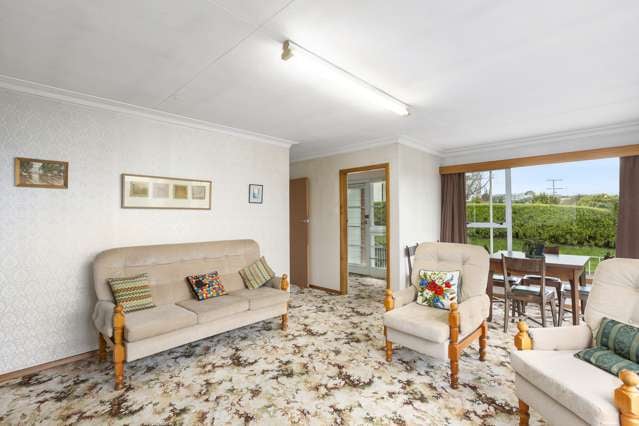 154 Riselaw Road Calton Hill_4