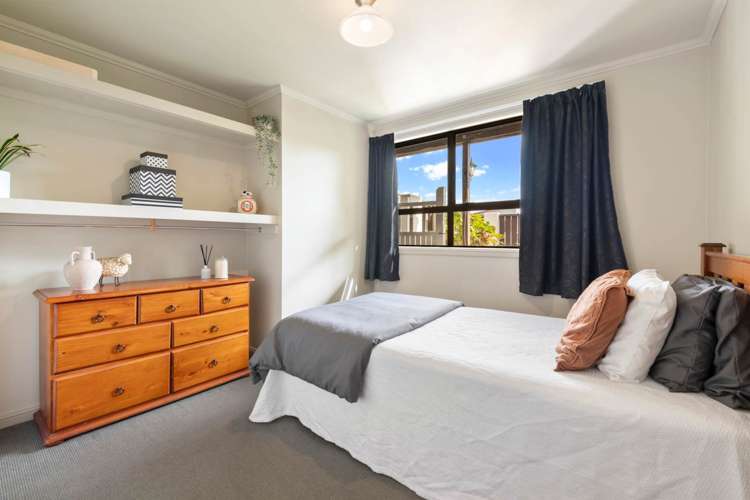 12 Ewhurst Place Goodwood Heights_16