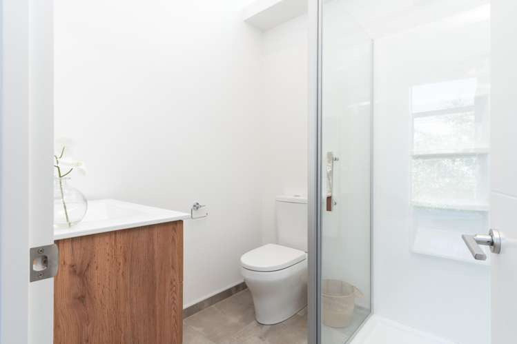 28 Church Square Addington_10