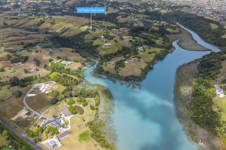 15 Tudor Park Drive Whitford_2