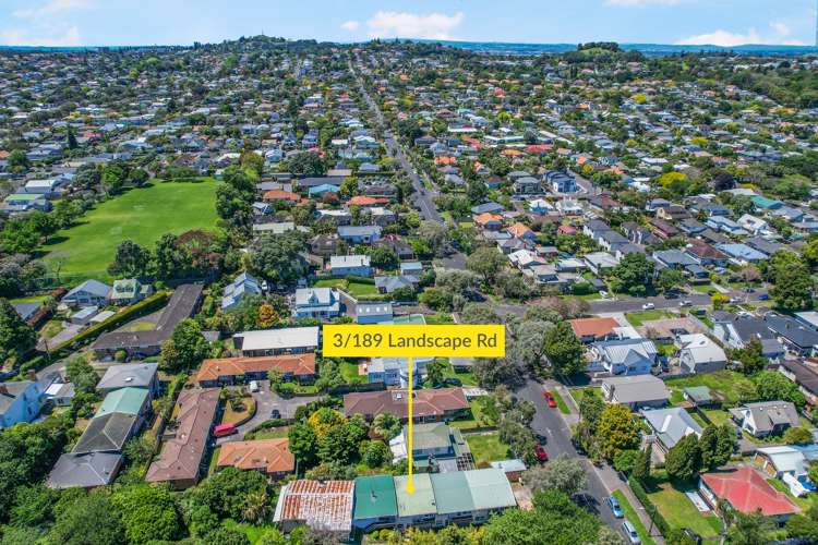 3/189 Landscape Road Mount Eden_24