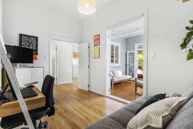 8 Fergusson Avenue Sandringham_14