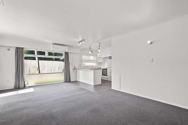 1/66 Beach Road Pahurehure_3
