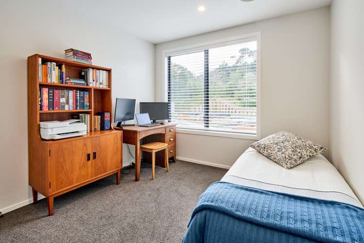6 Pakura Place Wainuiomata_14