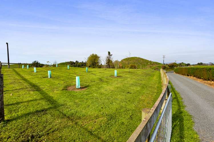 487 Lincoln Road Inglewood_21