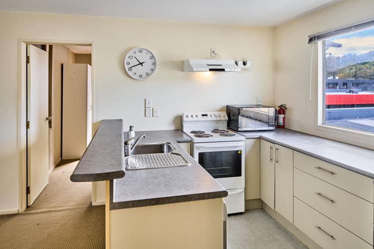 3/27 Drummond Street_2