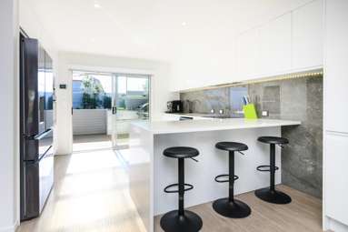 99 Seabury Avenue_3