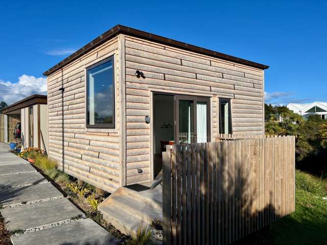 6 Arapatiki Street Raglan_1