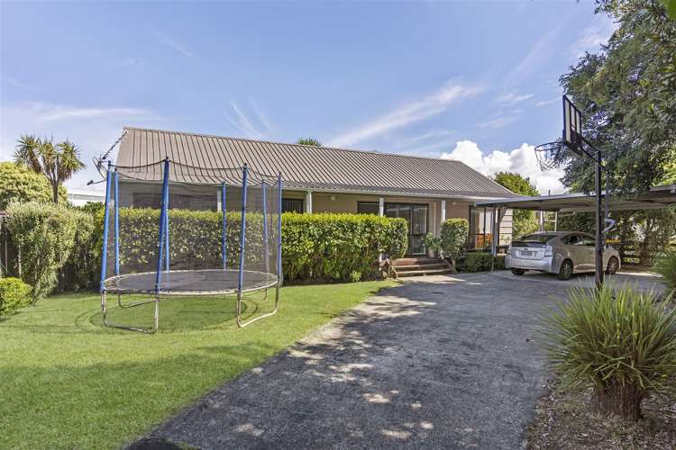 19a Greenock Road Ranui_1