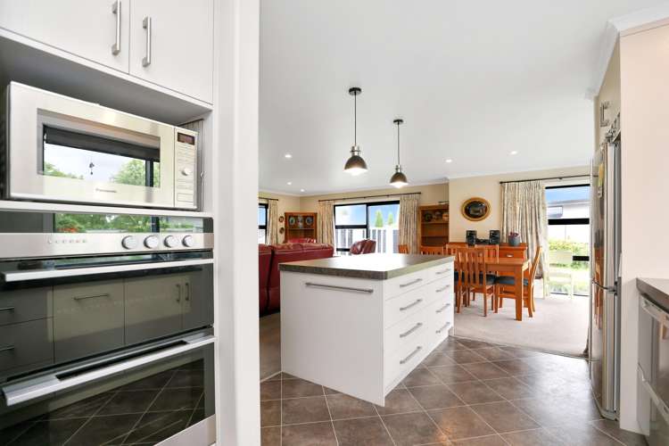 2 Alton Place Allenton_10