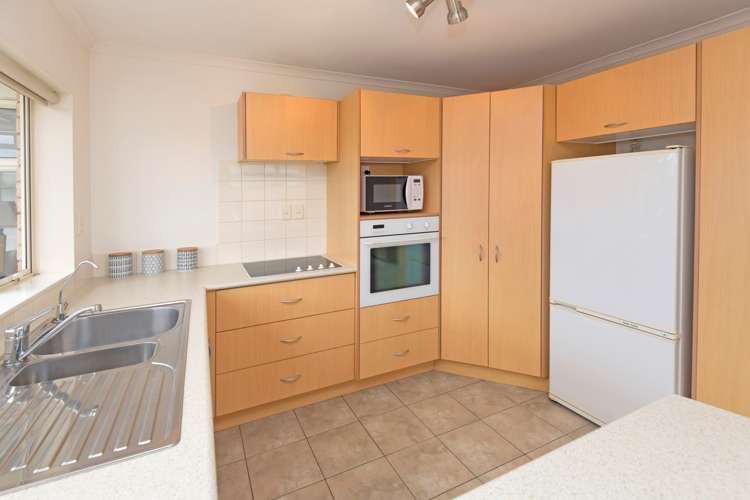 18 Francis Skinner Place Orewa_6