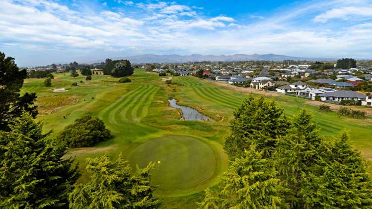 568 Bower Avenue Parklands_19