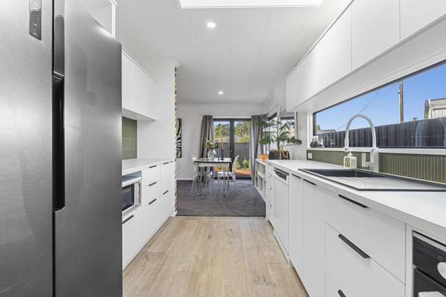 45 Tukapa Street Westown_1