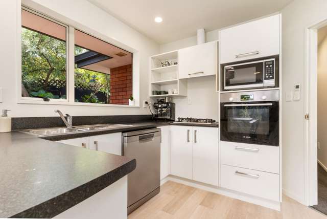 3 Nina Lane Somerfield_1