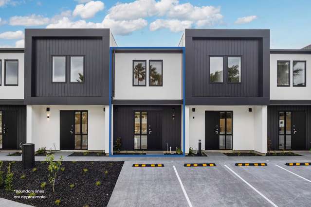 Modern three-bedroom home, ready to move in