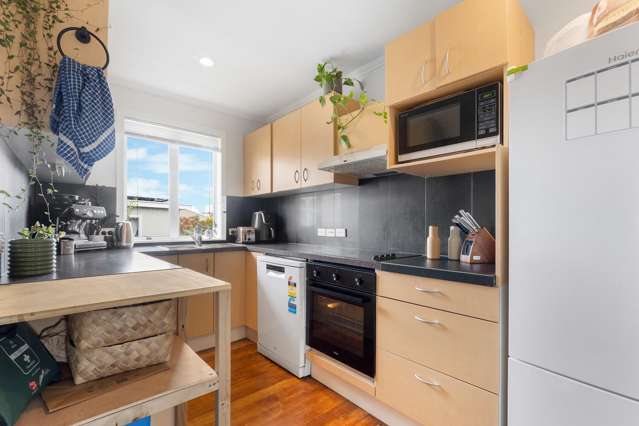 Flat 1/690 Main Road Stoke Stoke_2