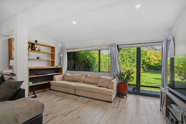 9A & 9B Argyle Place Arrowtown_3