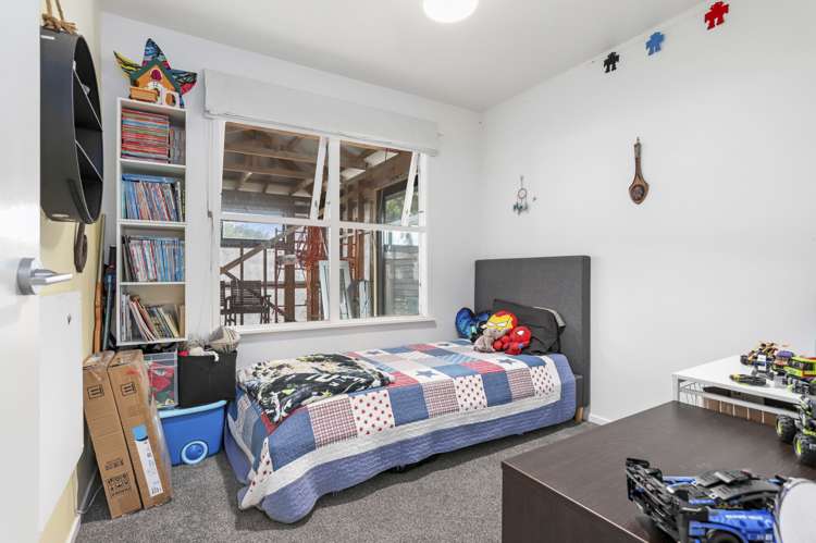 4 Mariana Place Glen Eden_12