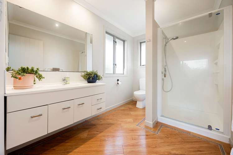 52 Macfarlane Street Hamilton East_14