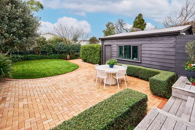 22 Fairfield Avenue Fairfield_13
