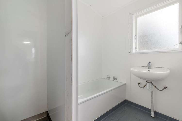 34 Eastburn Street Papakura_13