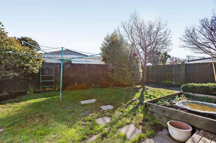 1/126 Springs Road Hornby_21