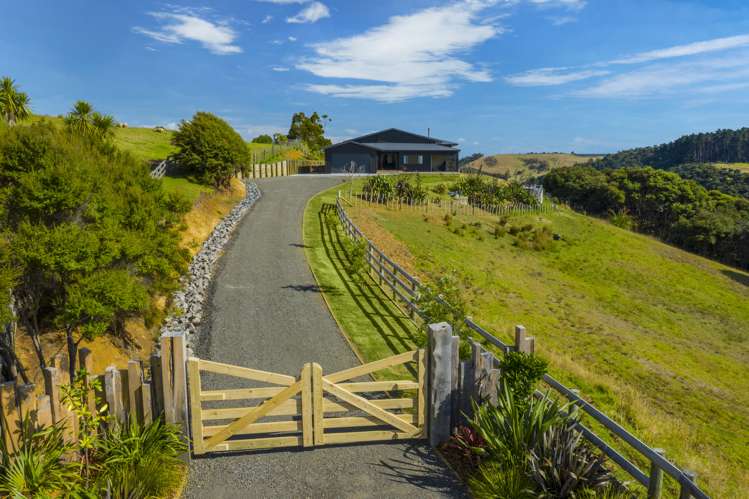 123 Taiapa Valley Road Muriwai_24