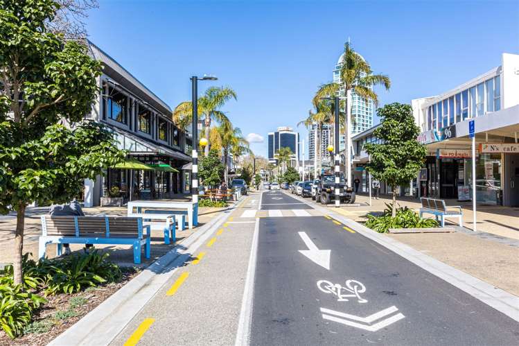 9/177 Hurstmere Road Takapuna_18