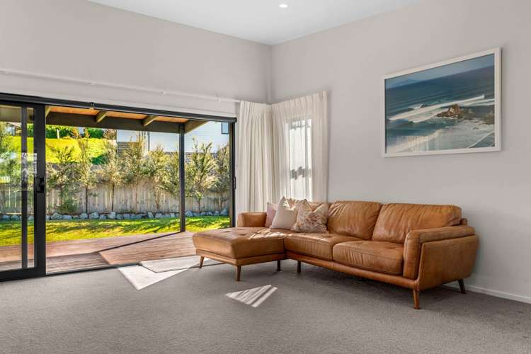 13 Te Whai Street Mangawhai Heads_4