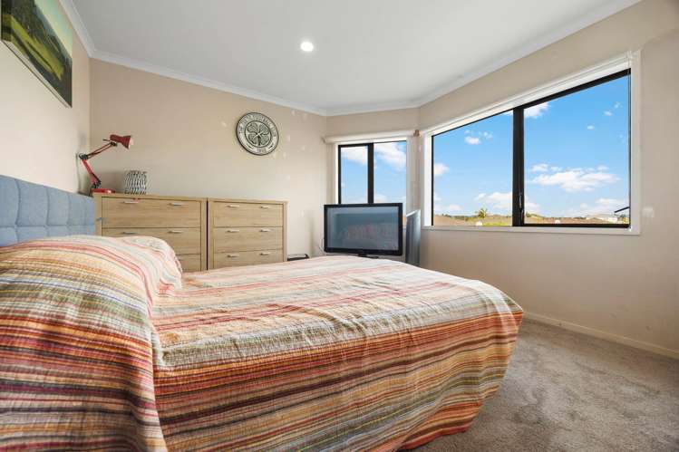 32 Aitkenhead Court Parakai_14