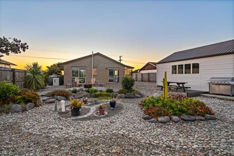 127 Poranui Beach Road Little River_8