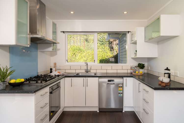 10 Chorley Grove Churton Park_9