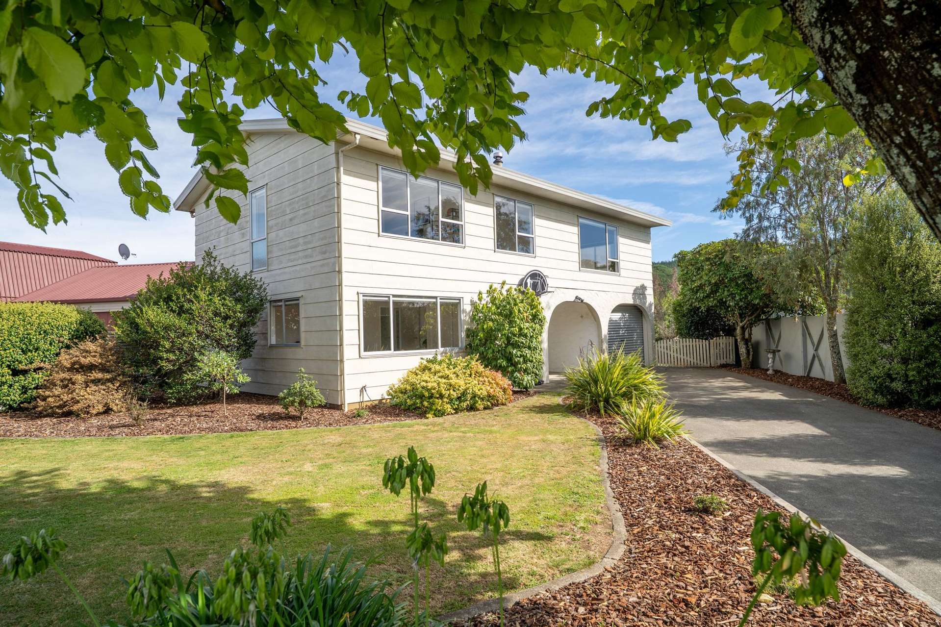 4 Lord Auckland Road Wakefield_0