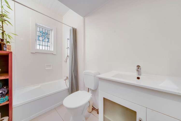 72 Kayes Road Pukekohe_12