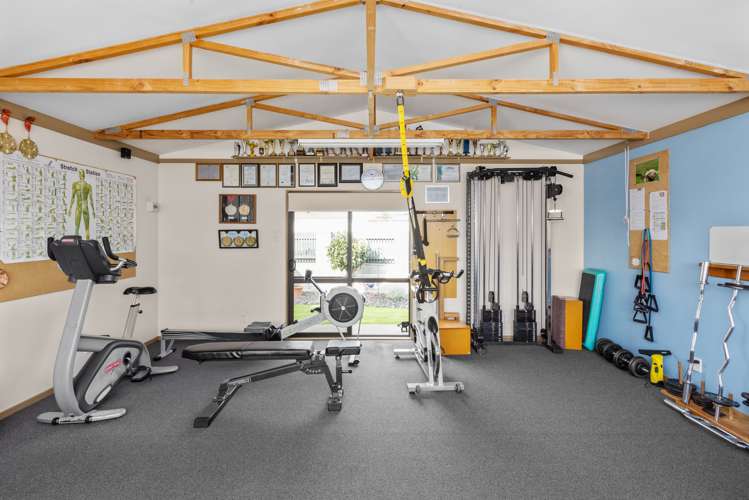 19 Valerie Street Clive_23