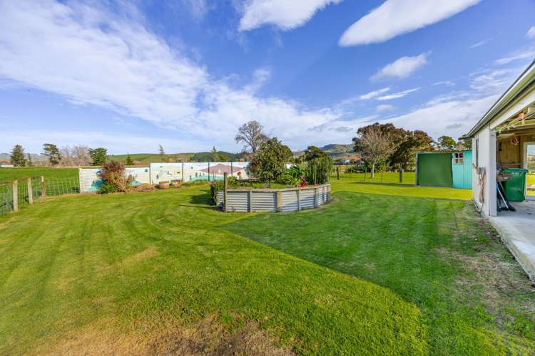 14 Beach Road Porangahau_13