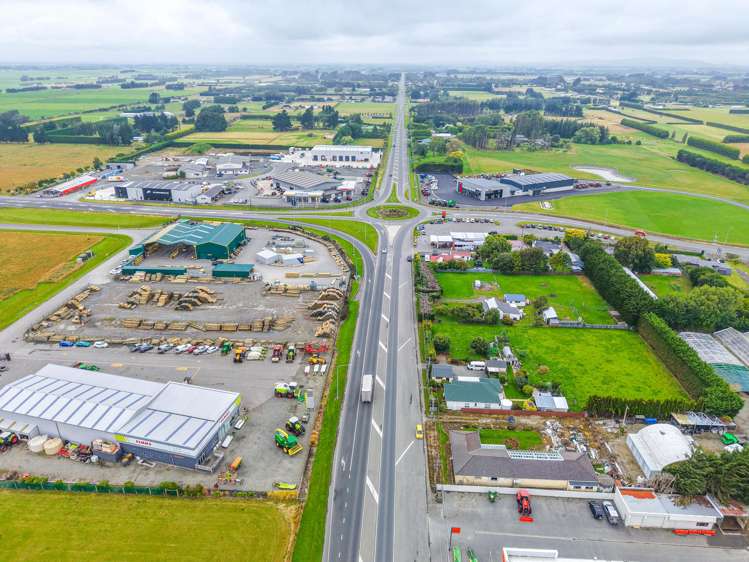 810 North Road Lorneville_16