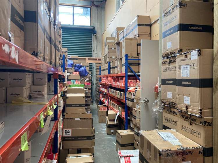 Unti 2, 98 Main Road Tawa_8